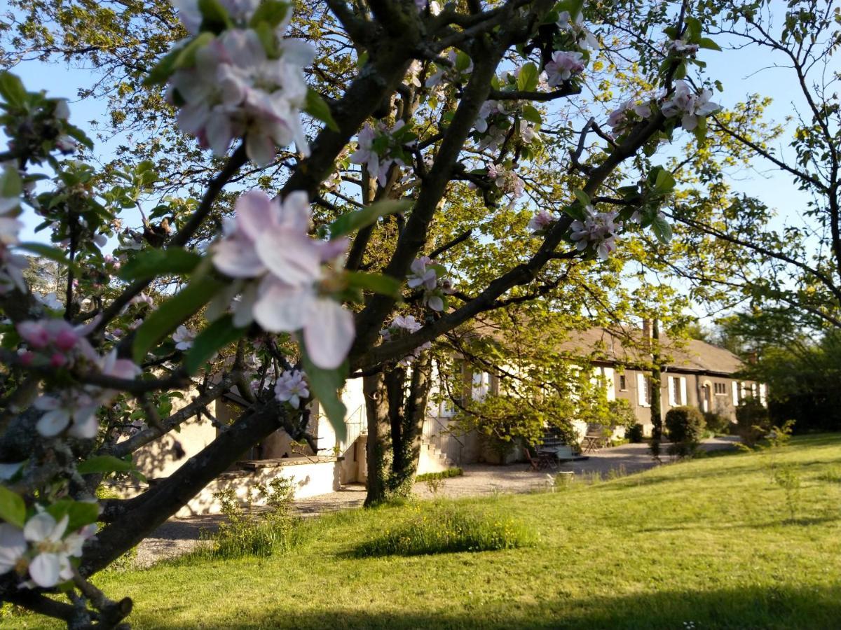 エキュリLes Communs Du Manoirアパートメント エクステリア 写真